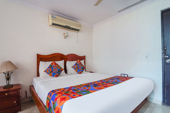 Room 15 of 36