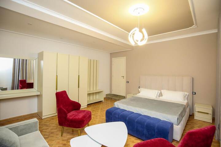 Room 27 of 51