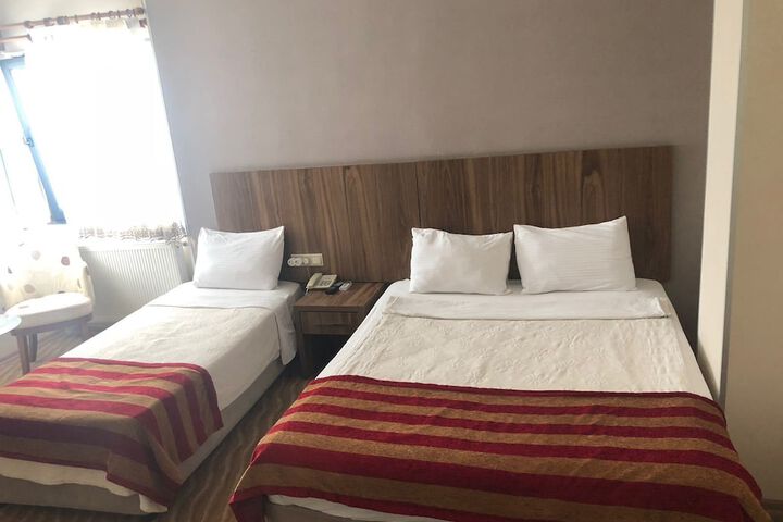 Room 21 of 44