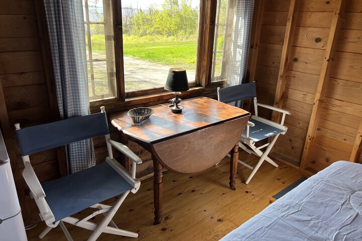 Room 11 of 205
