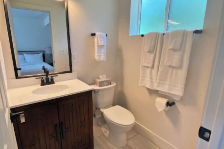 Room 12 of 15
