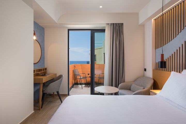 Room 45 of 147