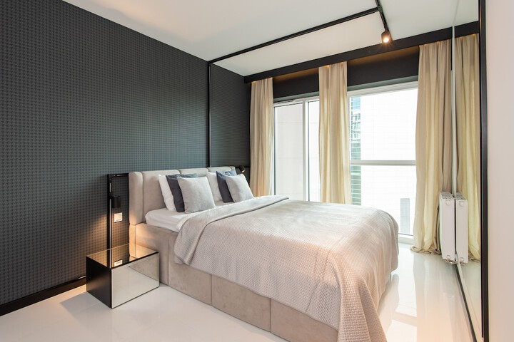 Room 27 of 155