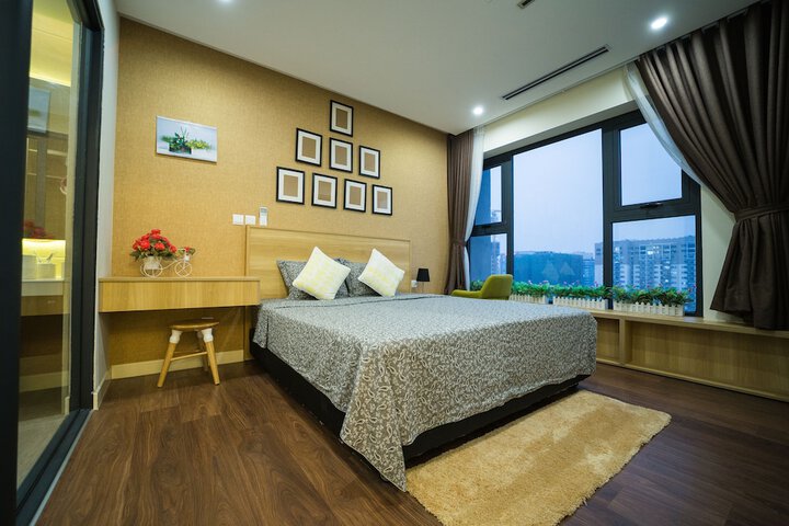 Room 3 of 39