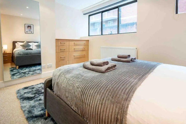 Immaculate 1 bed House in London