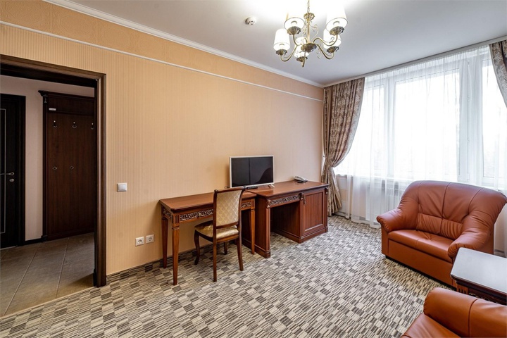Room 7 of 31