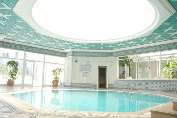 Pool 31 of 67