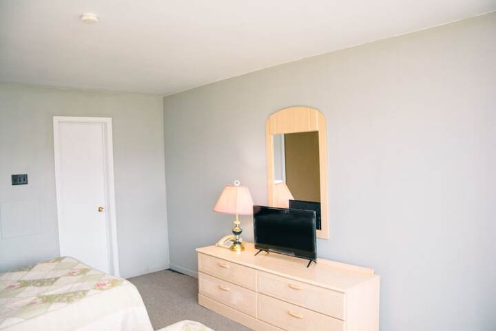 Room 11 of 131