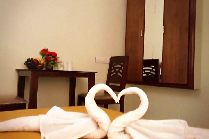 Room 20 of 33