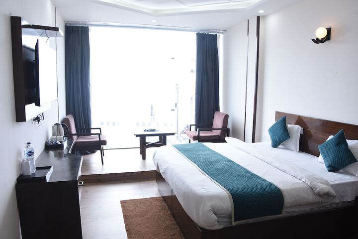 Room 19 of 46