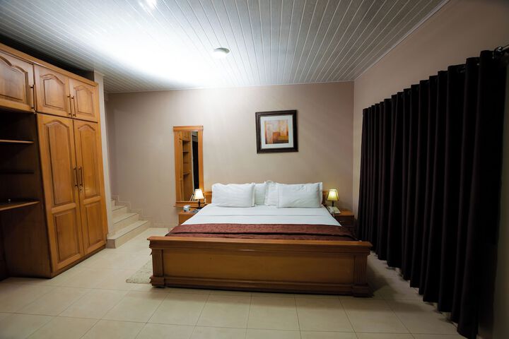 Room 25 of 67