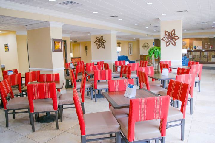 Breakfast area