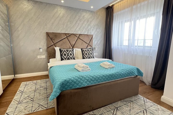 Room 34 of 206
