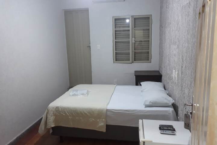 Room 48 of 98
