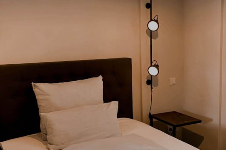 Room 15 of 64