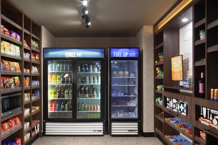 Snack bar