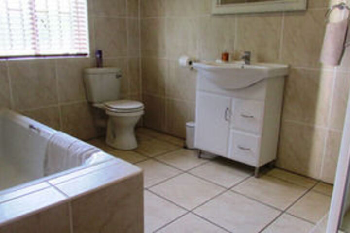 Room 3 of 26