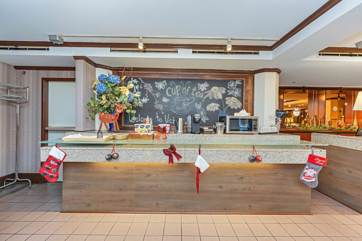 Hotel Interior 6 of 67