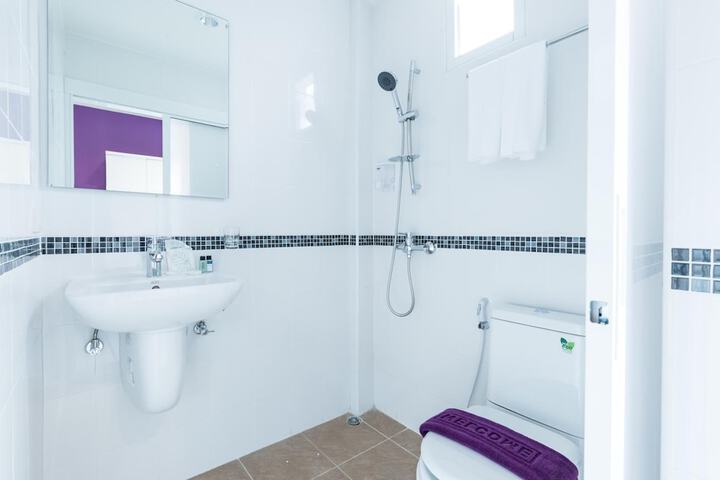 Clean Restrooms