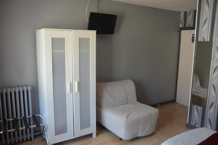 Room 20 of 49