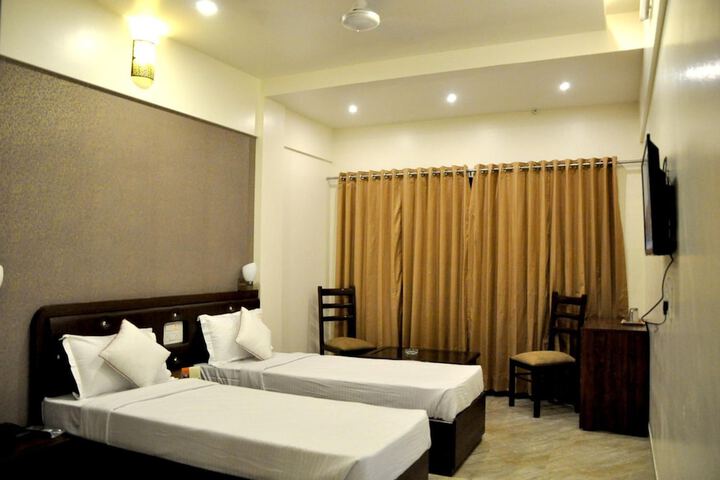 Room 15 of 39