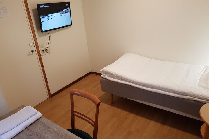 Room 12 of 62