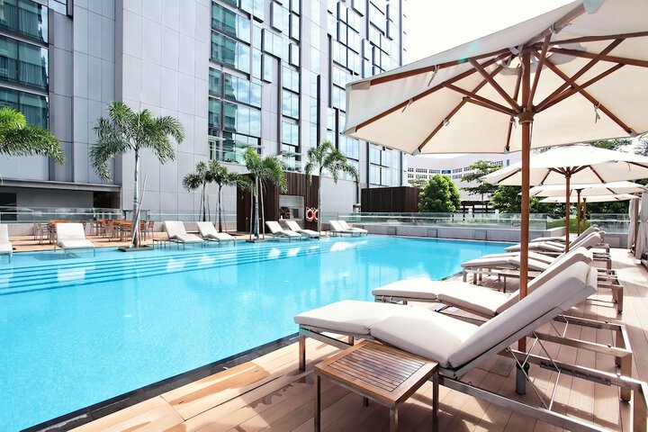 Pools & Facilities