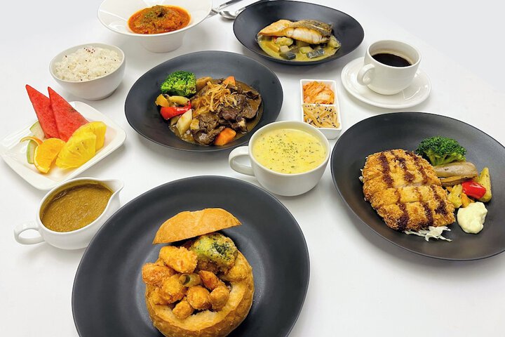 Dining 34 of 60