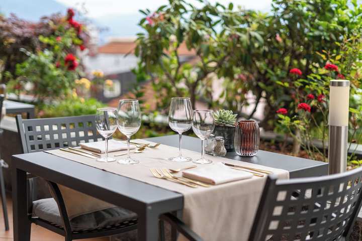 Dining 71 of 120