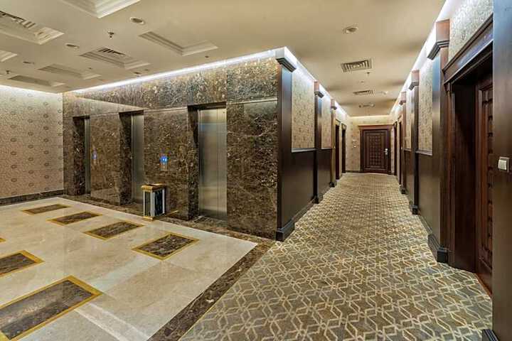 Sansa hotel