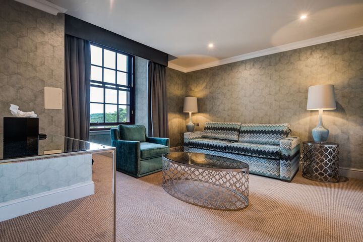 Room 50 of 125