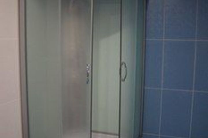 Room 2 of 13