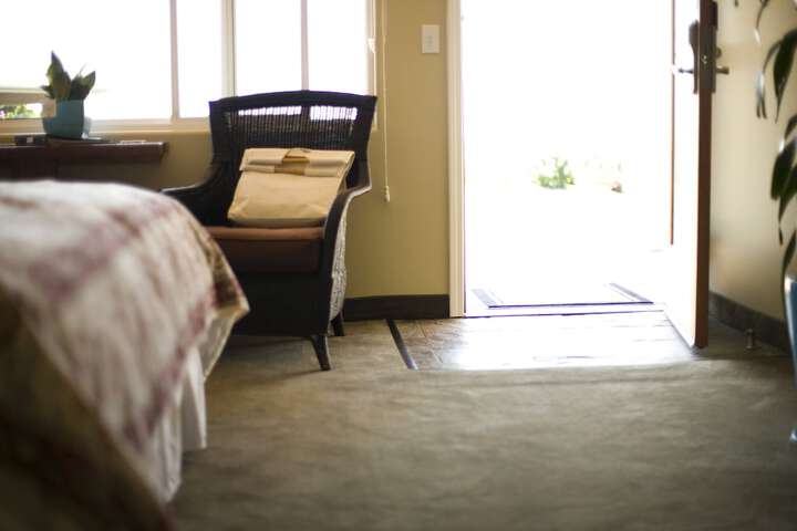 Room 3 of 41