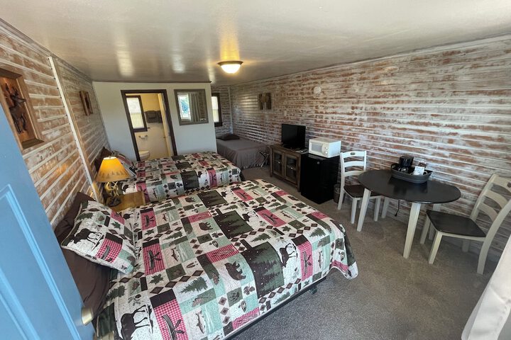 Room 10 of 40