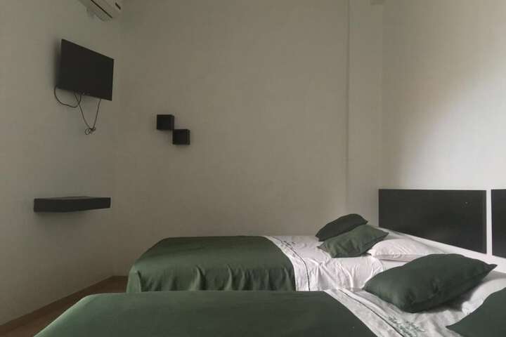 Room 20 of 53