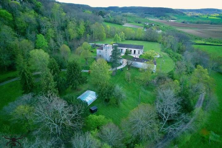 Le Manoir De Bonal