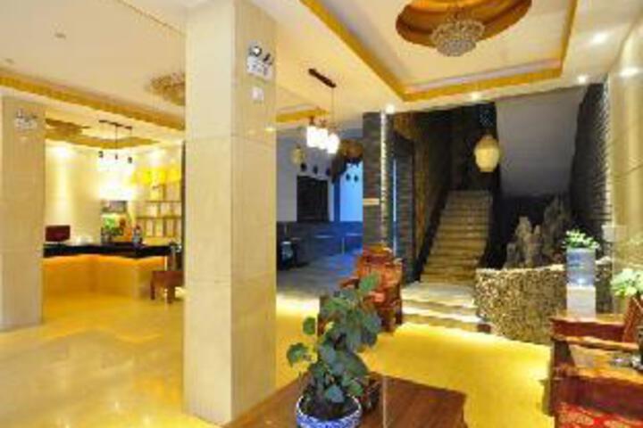Sanlong Hotel