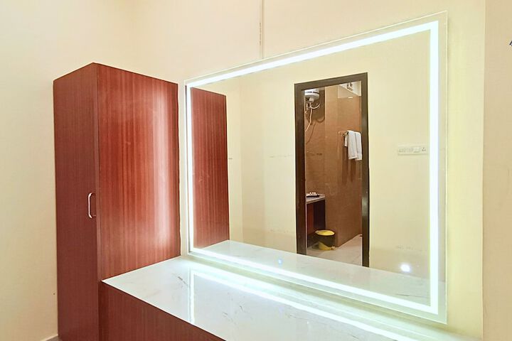 Room 65 of 95