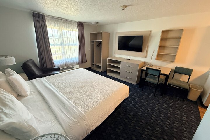 Room 34 of 57