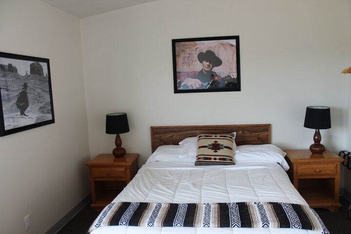 Room 9 of 66