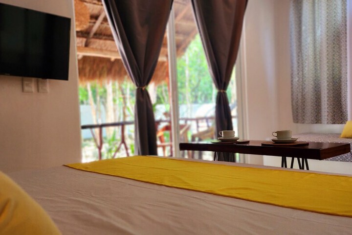 Room 4 of 51