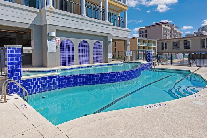 Pool 167 of 197