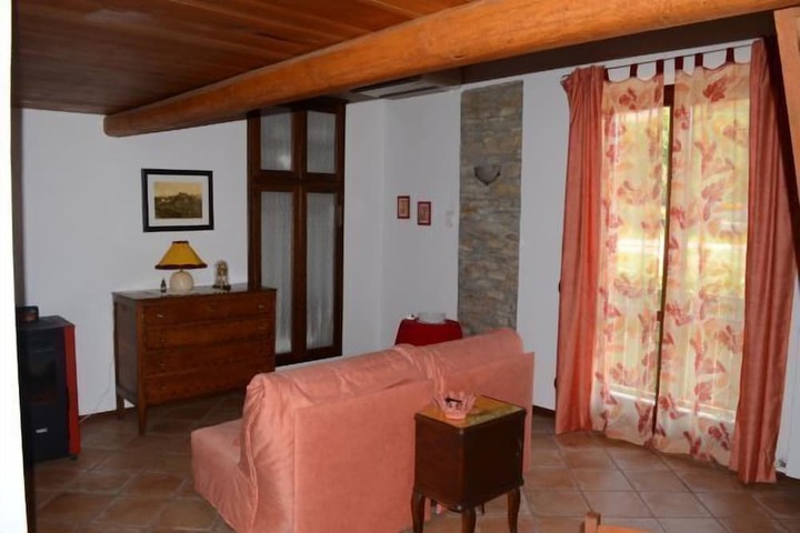 Room 16 of 31