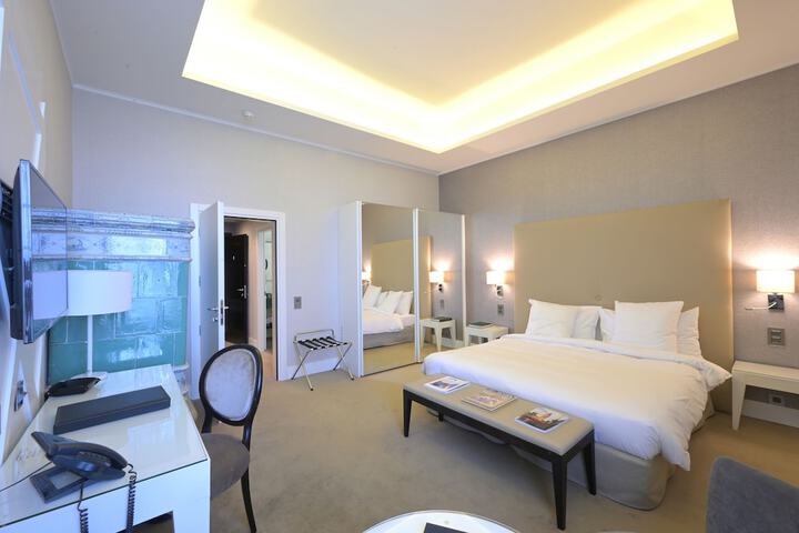 Room 15 of 41