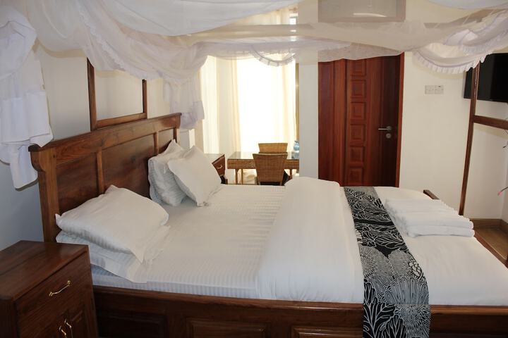 Room 6 of 54