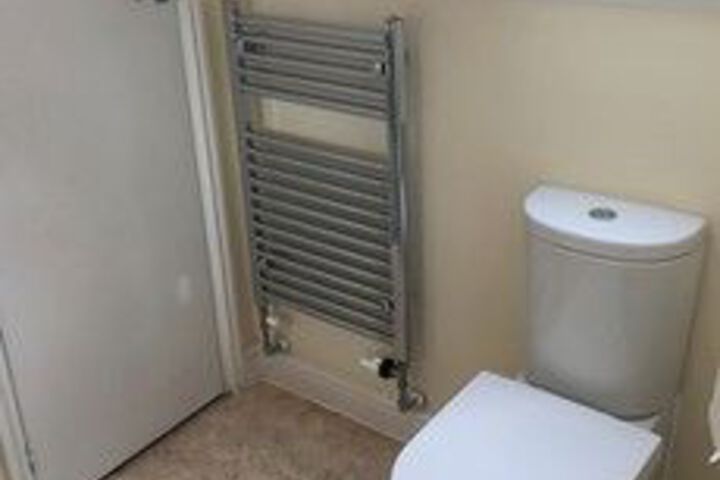 Room 3 of 27