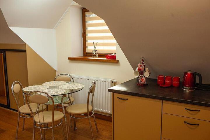General 7 of 100