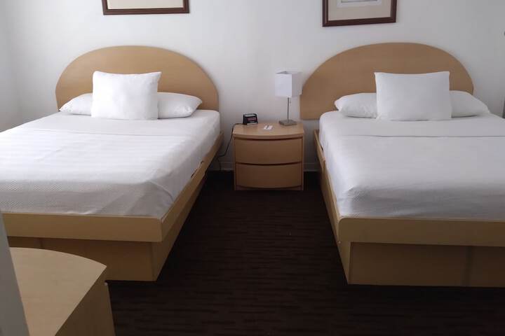 B2 Dxdeluxe Room 2 Queen Beds (11 of 26)