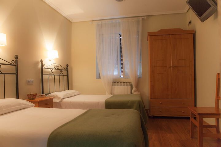 Room 22 of 85