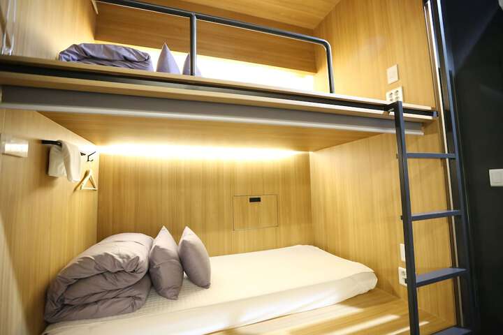 Room 13 of 51